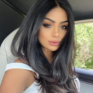 Meet your Posher, Cat